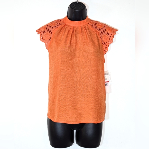 Nanette Lepore Tops - 🆕 Nanette Lepore Flutter Sleeve Top (XS)